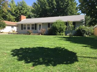 1302 Mayfair Rd, Champaign, IL 61821