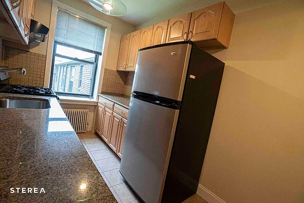 Sold by Sterea Agency | media 7
