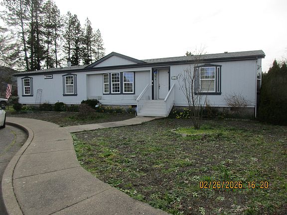 4th image of 323 Easy St