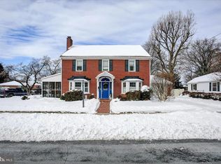 447 S Coldbrook Ave, Chambersburg, PA 17201