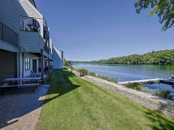 33 River Front Drive #7, Manchester, NH 03102