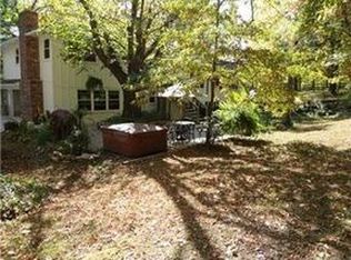 10210 Milton Thompson Rd, Lees Summit, MO 64086