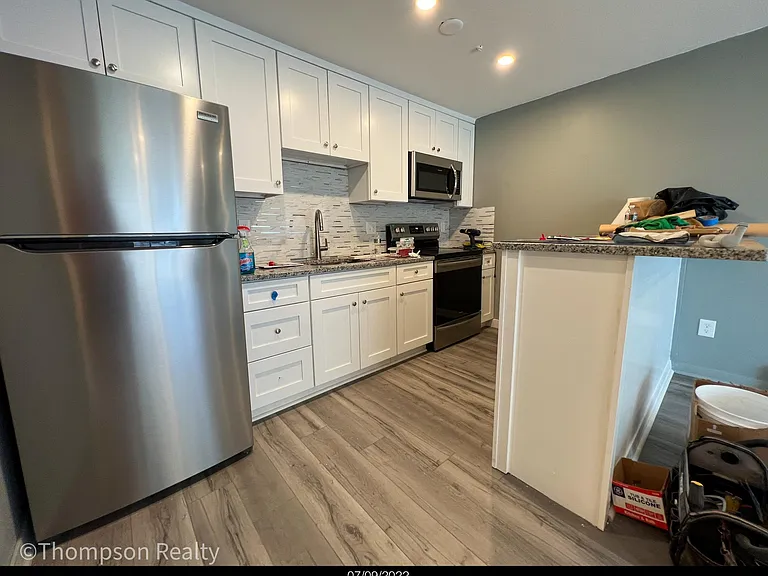 426 Pleasant St #20 — Photo 2