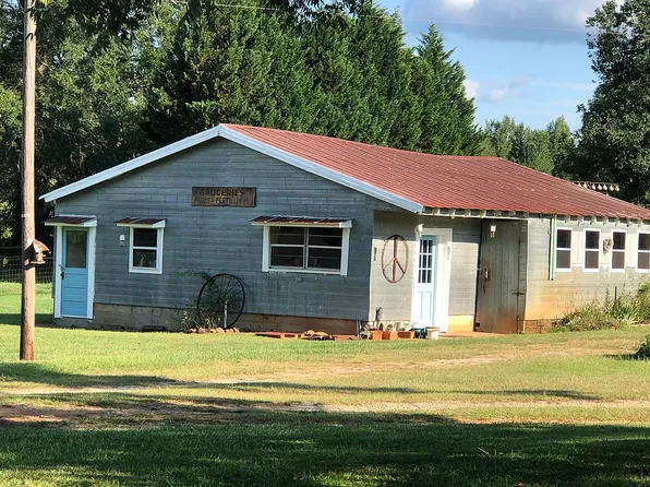 94 Armour Rd, Monticello, GA 31064