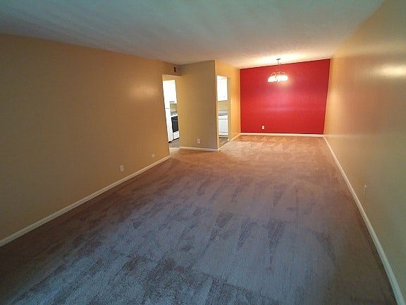 5th image of 78 Breckinridge Sq