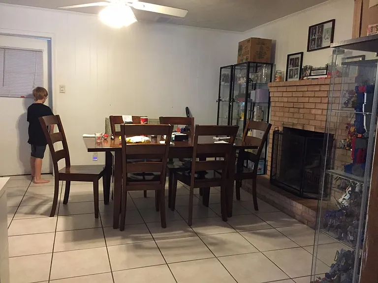 1512 Meandering Way — Photo 2