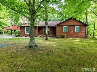 11209 Crestmont Dr, Raleigh, NC 27613