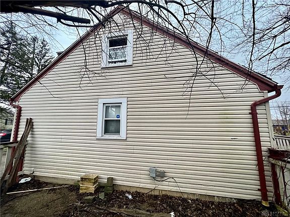 5th image of 3502 Pittsburg Ave