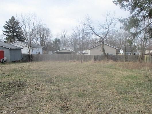 1st image of 1041 Noble Ave
