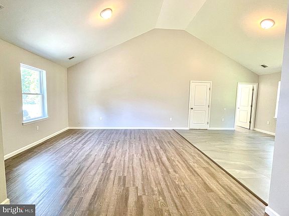 3rd image of 1400 Hanover Blvd
