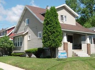 600 Smiley St, Ellwood City, PA 16117