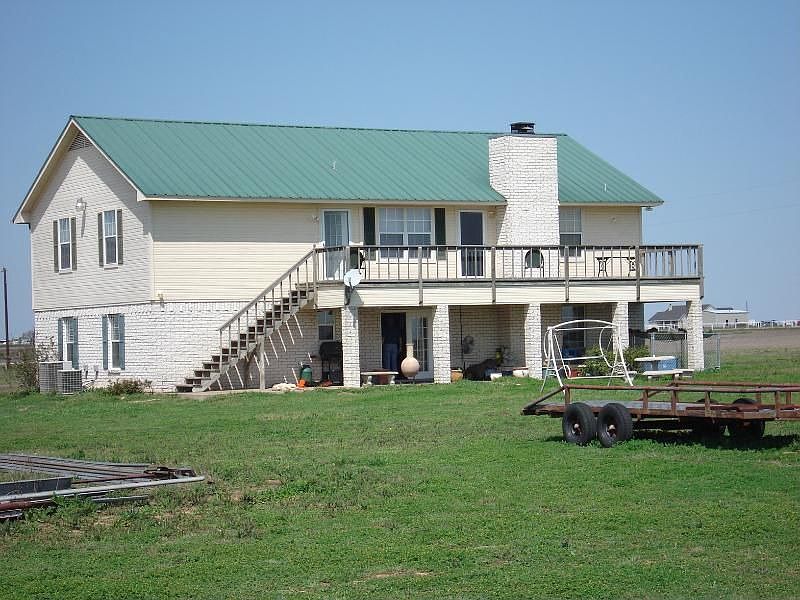 1st image of 403 Coyote Ln
