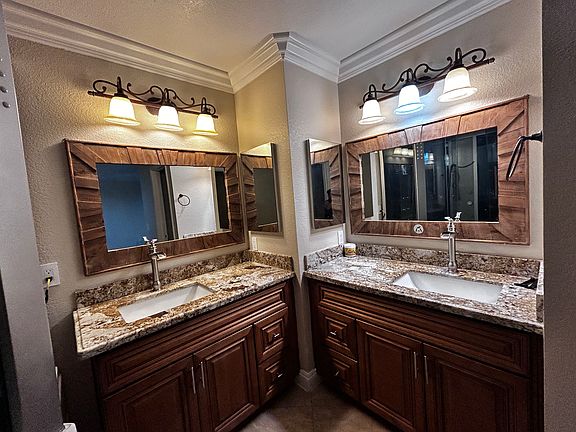 2nd image of 487 Louisville St #2M