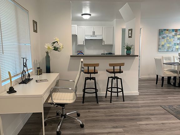 3rd image of 3205 S Shasta Cir S #204