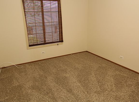 5th image of 1744 Chesapeake Ln