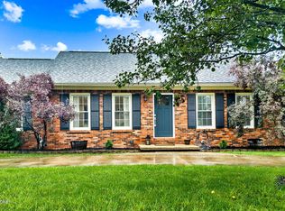 15 Cherokee Dr, Shelbyville, KY 40065