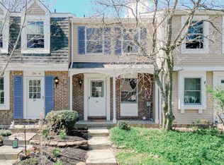 22 Hunters Ct, Amelia, OH 45102