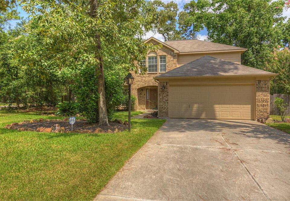 1st image of 3 E Stony Bridge Ct