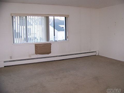 5th image of 42 Richmond Blvd Unit 4A