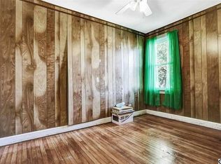 447 W Penn St, Carlisle, PA 17013