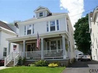 124 Elmer Ave, Schenectady, NY 12308