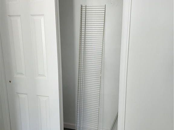 5th image of 1231 E 224th St Floor 1