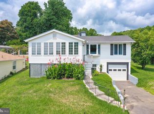 5522 Colonial Dr, Chesapeake Beach, MD 20732