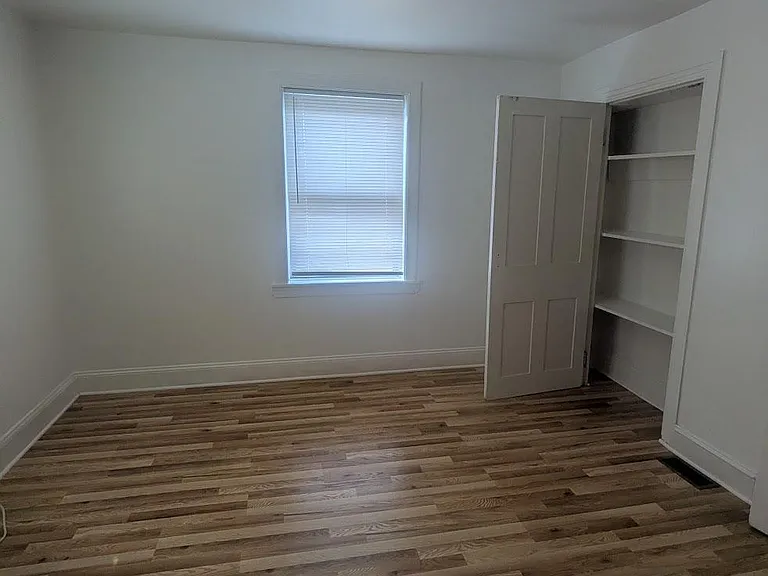 2826 Poplar St #2 — Photo 10