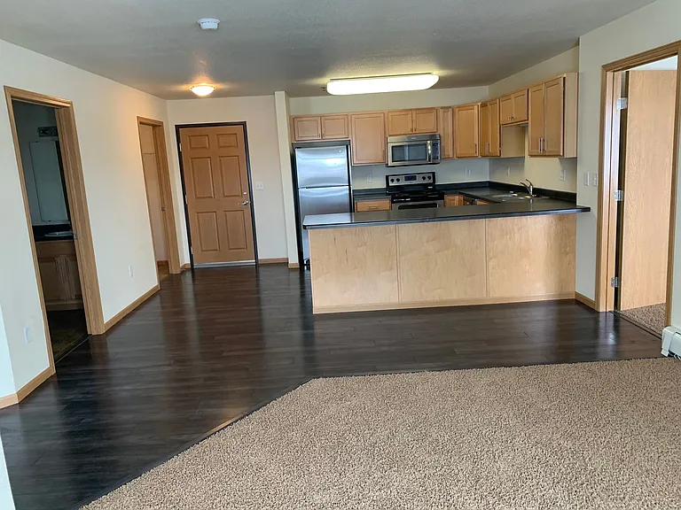 West Lake II Apartments — Photo 74