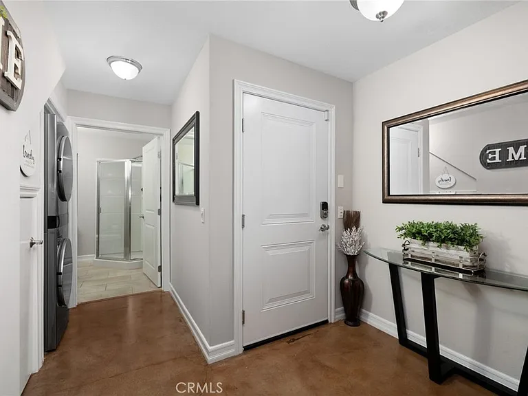 1406 S California Ave #D — Photo 2