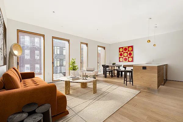 Sold by Compass | media 1