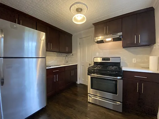 Rented by Corcoran | media 26