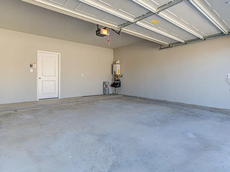 14513 Heartland Dr — Photo 10