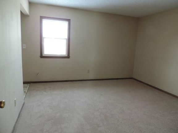 5th image of 16208 S Cogan Dr
