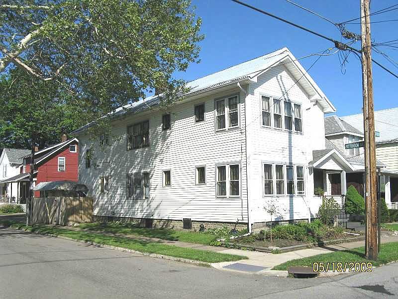 1st image of 3018 Elmwood Ave