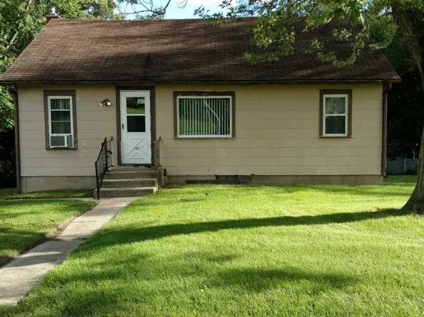 307 Hinckley Blvd, Jackson, MI 49203