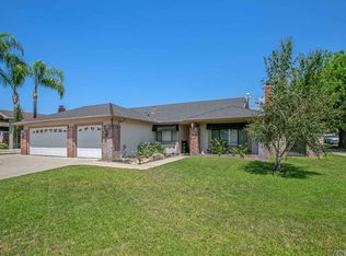 599 E 17th St, Upland, CA 91784