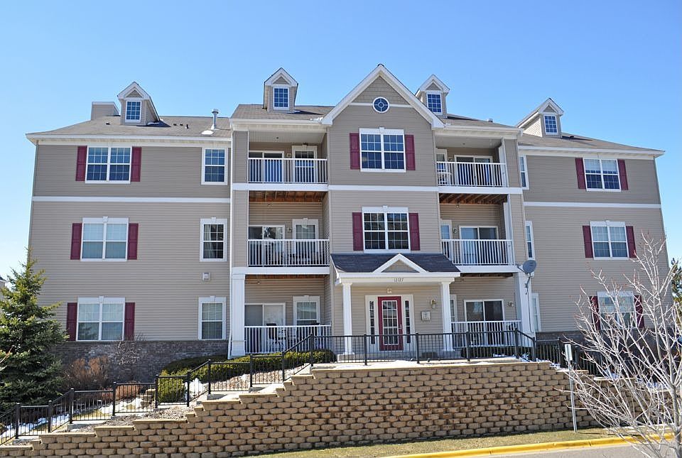 1st image of 12727 College View Dr #101