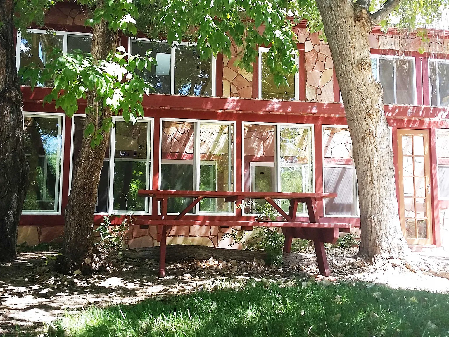 2 bed, 1600 sqft, $1,850 — Photo 3