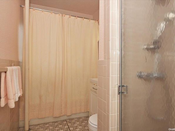 29 Woodmere Boulevard #4B, Woodmere, NY 11598