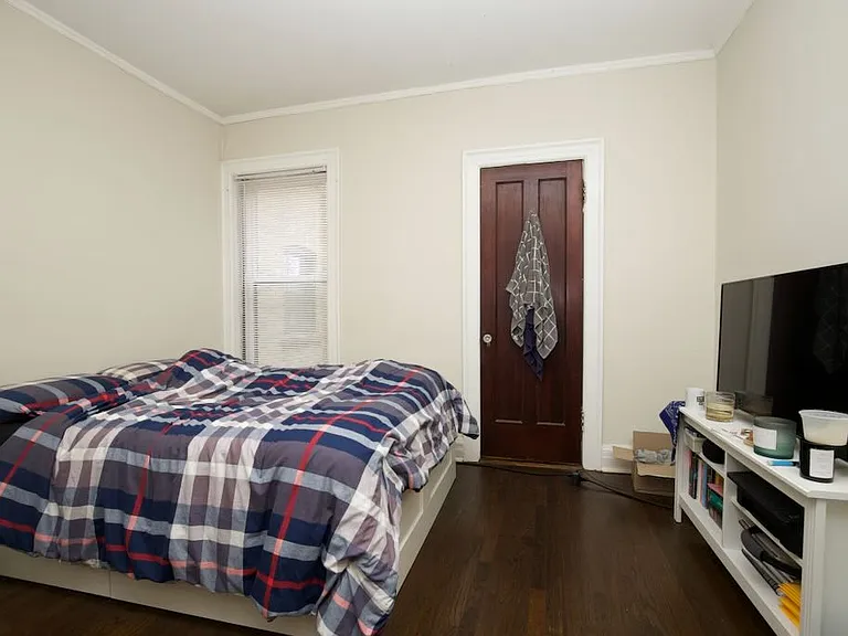 945 Judson Ave #2 — Photo 16