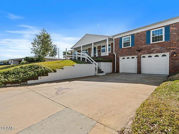 2nd image of 46 Kathy Dr