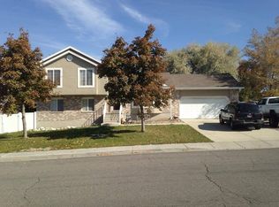 3909 S Village Wood Dr, West Valley City, UT 84120