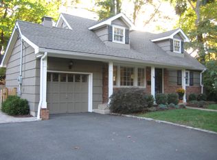 15 Woodland Rd, Chatham, NJ 07928