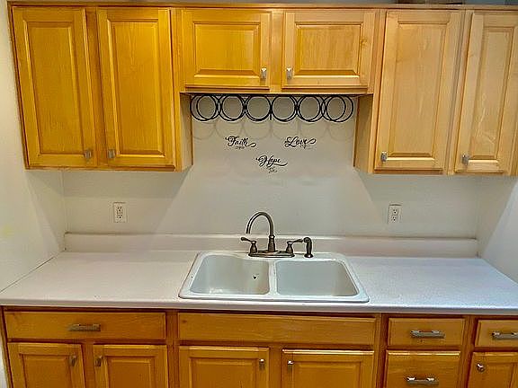 3rd image of 455 W Kelso St APT 213