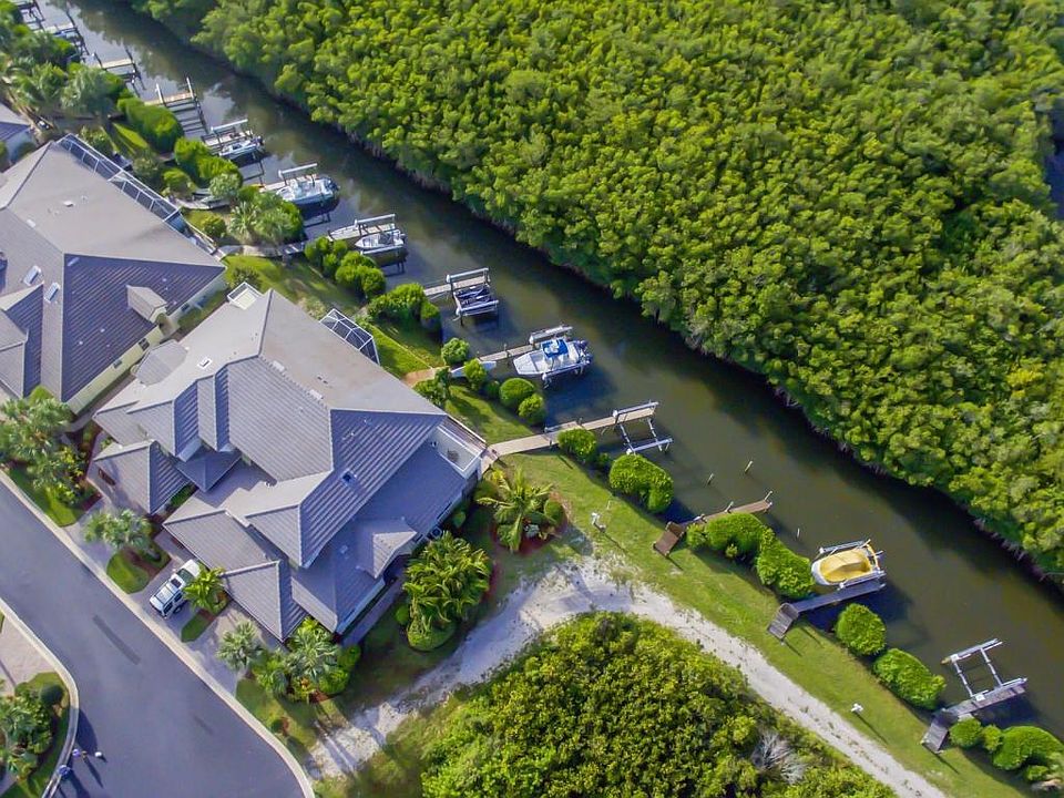 1st image of 531 Moray Pl #0