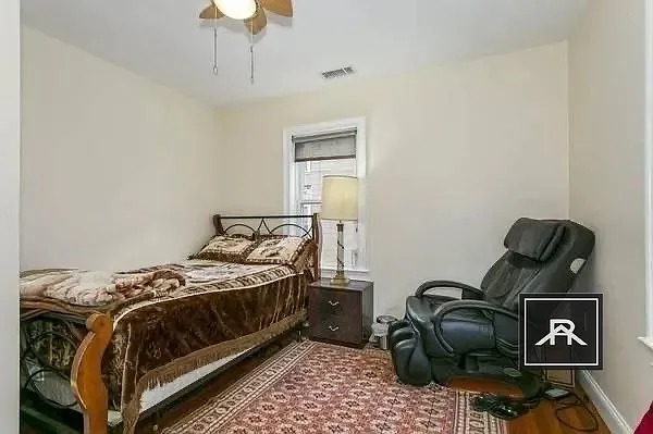 3 bed, 1.5 bath, 1100 sqft, $3,895 — Photo 4