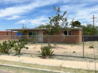 4125 E 27th St, Tucson, AZ 85711