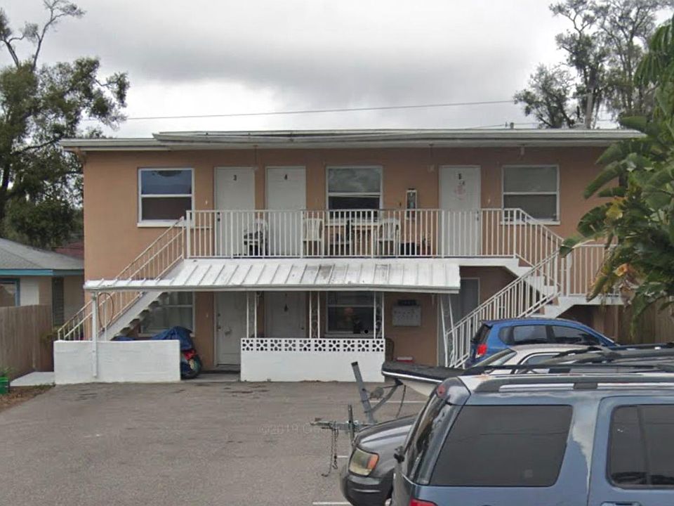 1st image of 1482 Grove St APT 1