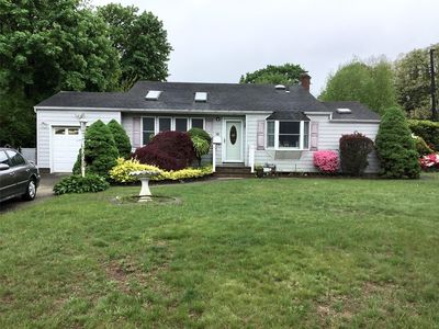10 Fern Place, Bay Shore, NY, 11706